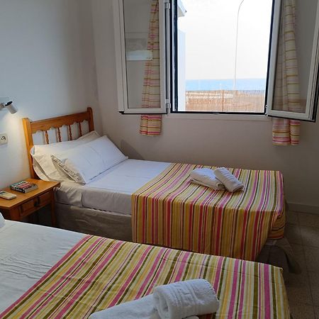 Villa Victor - Primera Linea Mar, Vista A Puesta De Sol Cala'N Blanes  Bagian luar foto