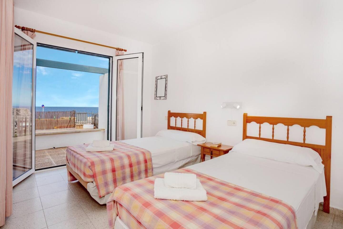 Villa Victor - Primera Linea Mar, Vista A Puesta De Sol Cala'N Blanes  Bagian luar foto